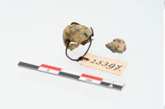 Foto von Bleiperle (NHMW-PRAE-025397)